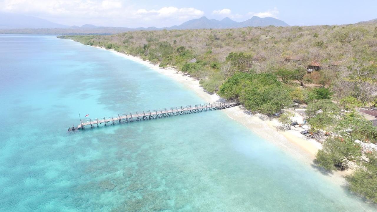 NusaBay Menjangan Banyuwedang Bagian luar foto